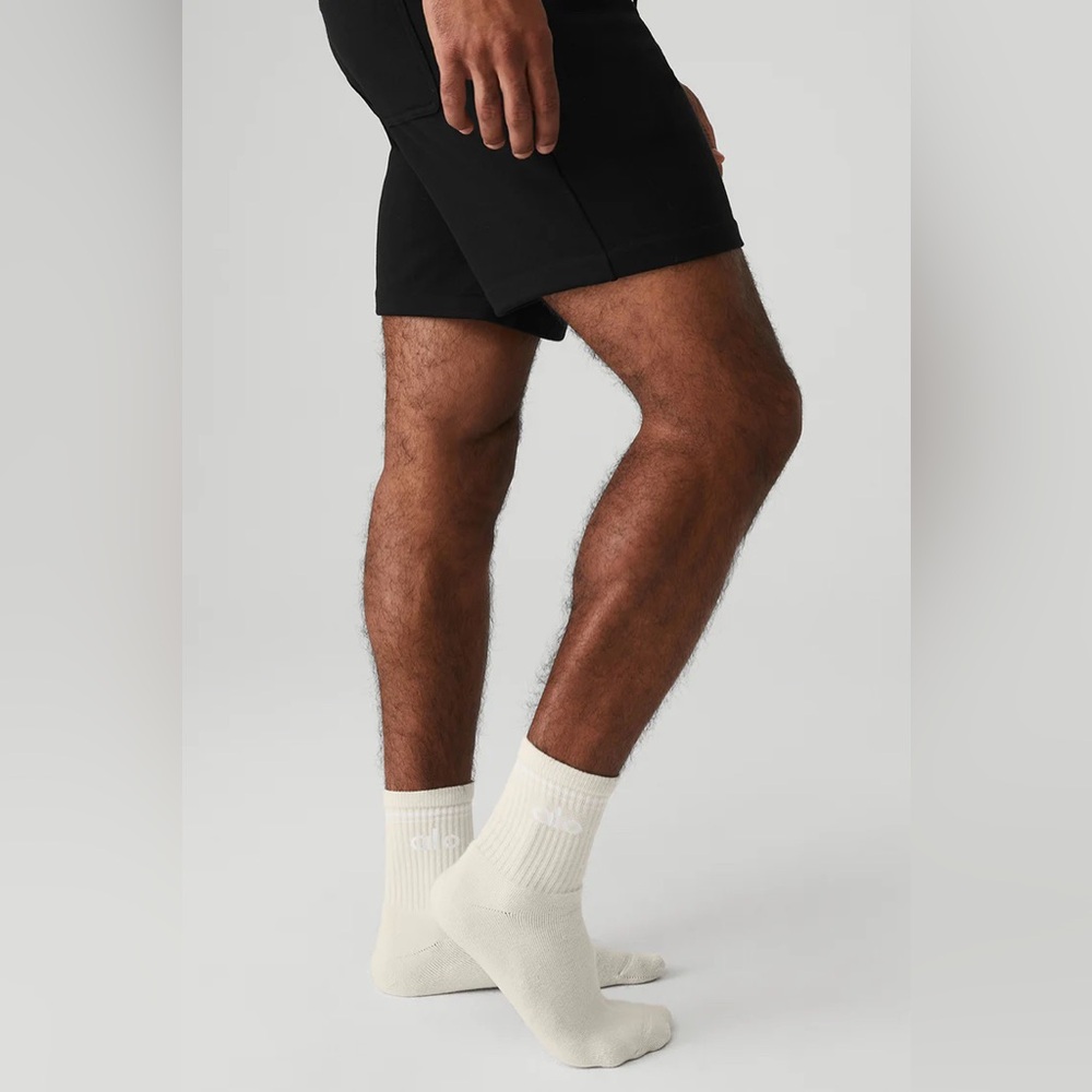 alo Unisex Half-Crew Throwback Sock - Picture 2 of 6